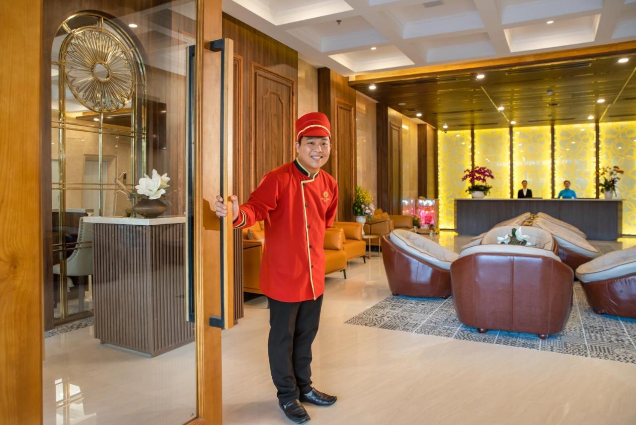 Gold Plaza Hotel Da Nang Exterior photo