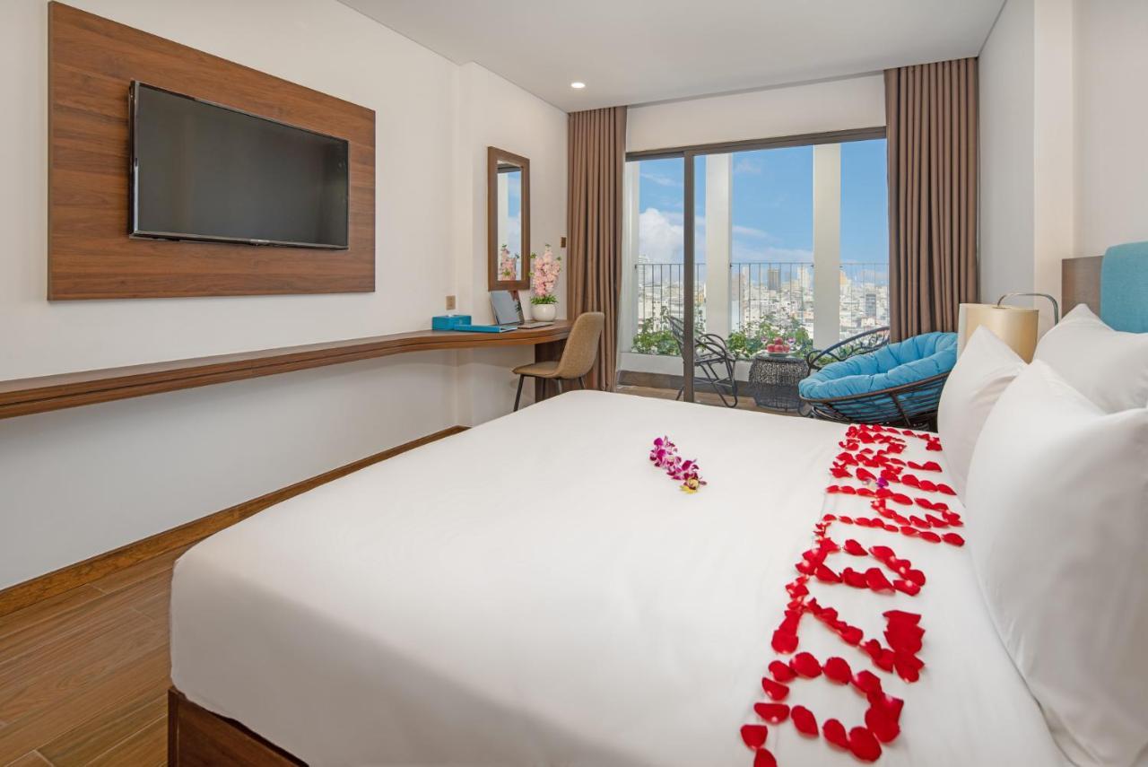 Gold Plaza Hotel Da Nang Exterior photo