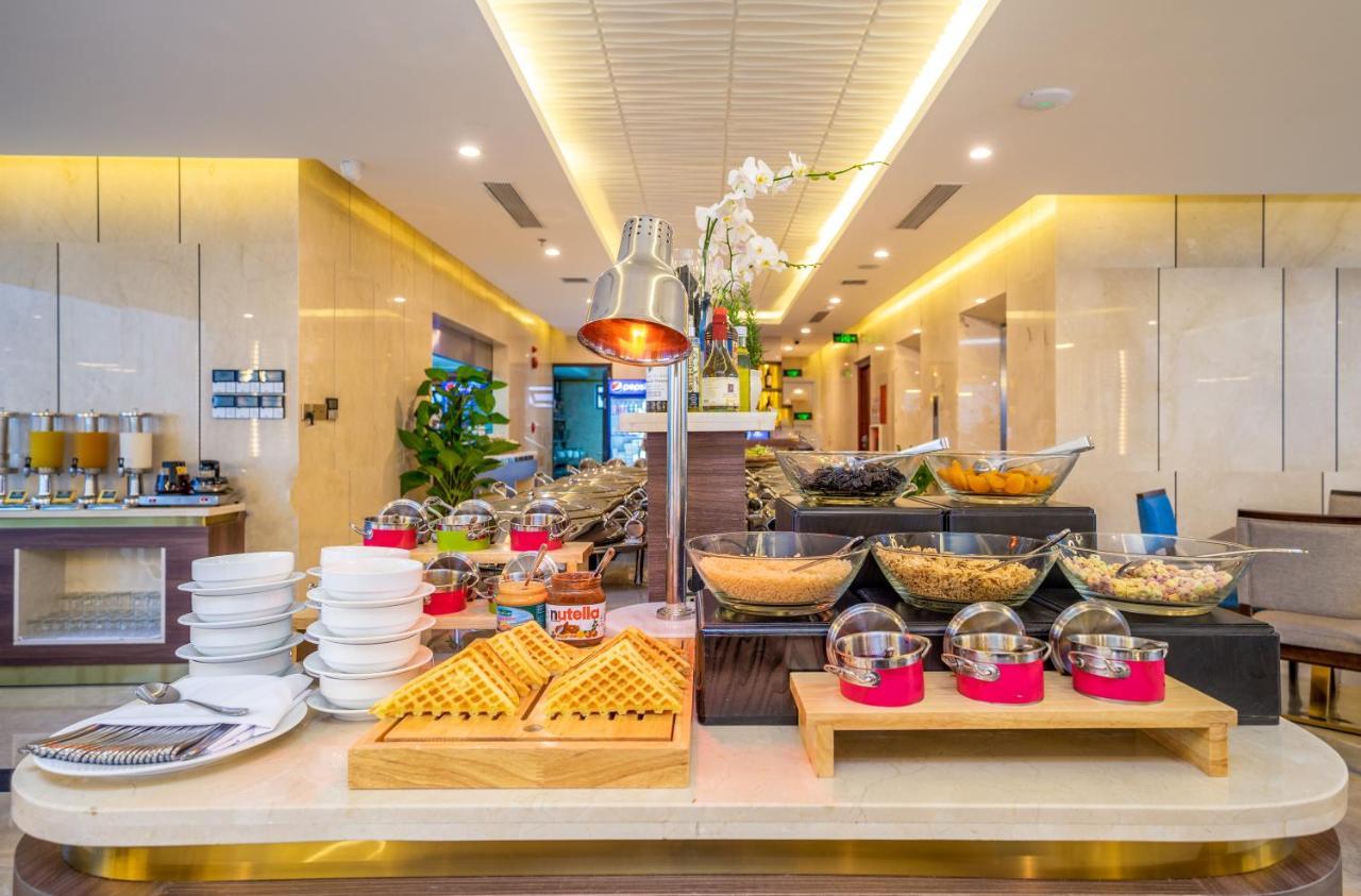 Gold Plaza Hotel Da Nang Exterior photo